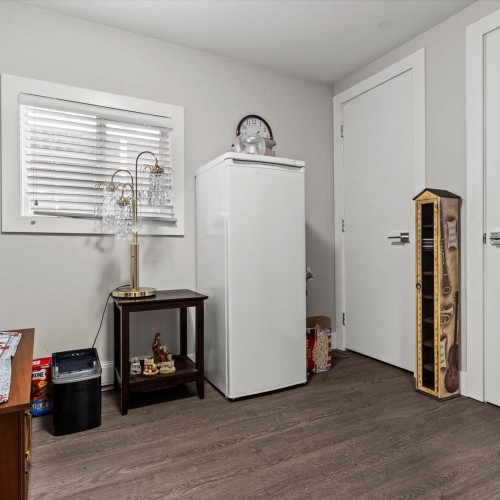 Photo 18 at 3 - 8220 King George Boulevard, Bear Creek Green Timbers, Surrey Photo 18 at 3 - 8220 King George Boulevard, Bear Creek Green Timbers, Surrey