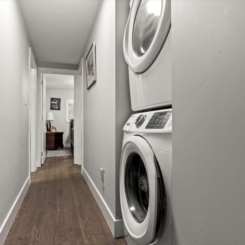 Photo 15 at 3 - 8220 King George Boulevard, Bear Creek Green Timbers, Surrey Photo 15 at 3 - 8220 King George Boulevard, Bear Creek Green Timbers, Surrey