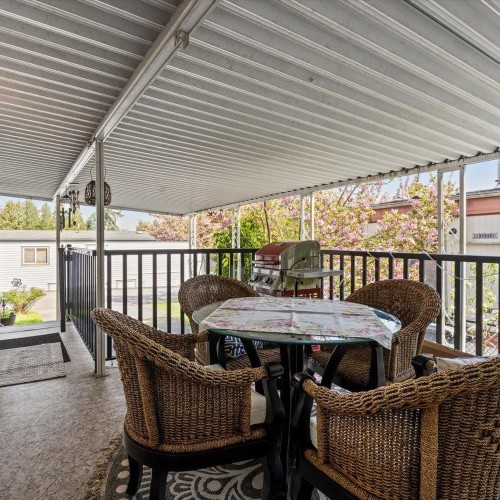 Photo 4 at 3 - 8220 King George Boulevard, Bear Creek Green Timbers, Surrey Photo 4 at 3 - 8220 King George Boulevard, Bear Creek Green Timbers, Surrey