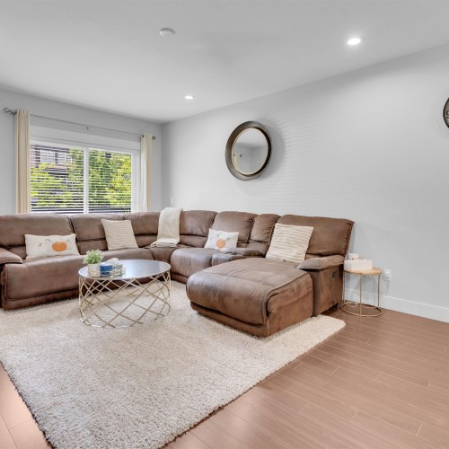 Photo 5 at 13 - 6162 138 Street, Sullivan Station, Surrey Photo 5 at 13 - 6162 138 Street, Sullivan Station, Surrey