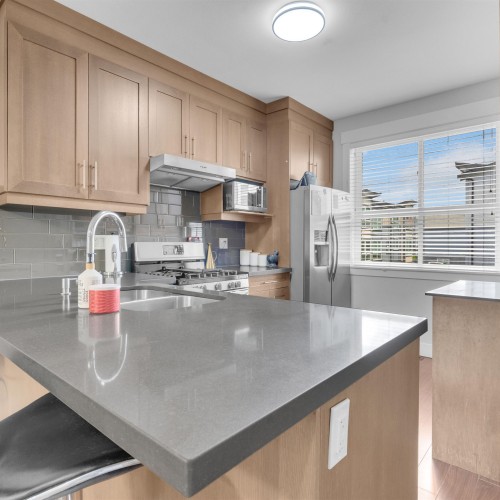 Photo 10 at 13 - 6162 138 Street, Sullivan Station, Surrey Photo 10 at 13 - 6162 138 Street, Sullivan Station, Surrey