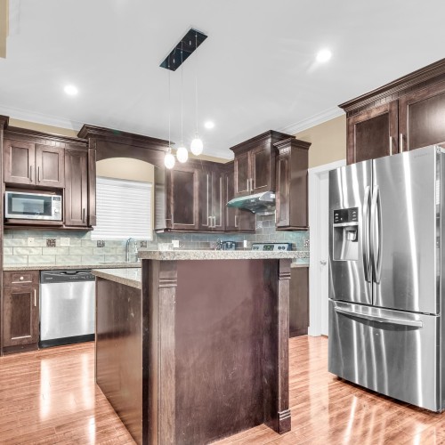 Photo 9 at 6925 196 Street, Clayton, Cloverdale Photo 9 at 6925 196 Street, Clayton, Cloverdale