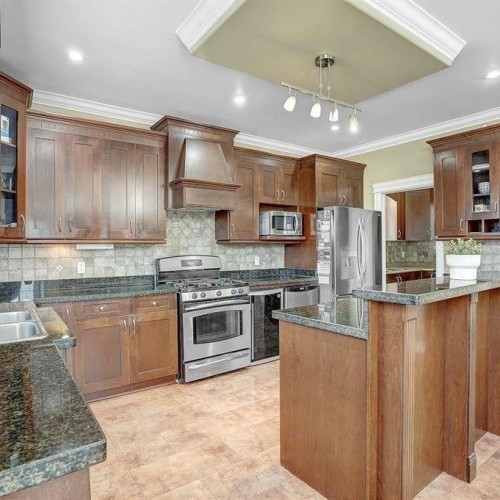 Photo 10 at 6303 167b Street, Cloverdale BC, Cloverdale Photo 10 at 6303 167b Street, Cloverdale BC, Cloverdale