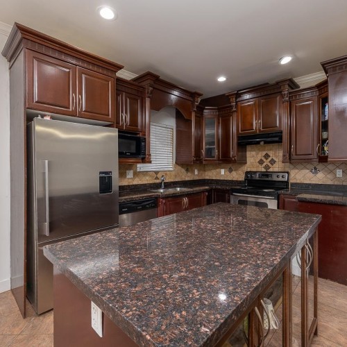 Photo 9 at 14185 62a Avenue, Sullivan Station, Surrey Photo 9 at 14185 62a Avenue, Sullivan Station, Surrey