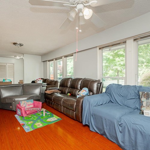 Photo 5 at 9303 Stuart Crescent, Queen Mary Park Surrey, Surrey Photo 5 at 9303 Stuart Crescent, Queen Mary Park Surrey, Surrey