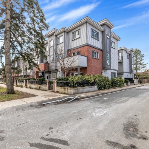 Photo 1 at 10 - 7247 140 Street, East Newton, Surrey Photo 1 at 10 - 7247 140 Street, East Newton, Surrey