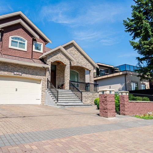 Photo 2 at 14267 69 Avenue, East Newton, Surrey Photo 2 at 14267 69 Avenue, East Newton, Surrey