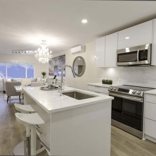 Photo 2 at 409 - 15739 Fraser Highway, Fleetwood Tynehead, Surrey Photo 2 at 409 - 15739 Fraser Highway, Fleetwood Tynehead, Surrey