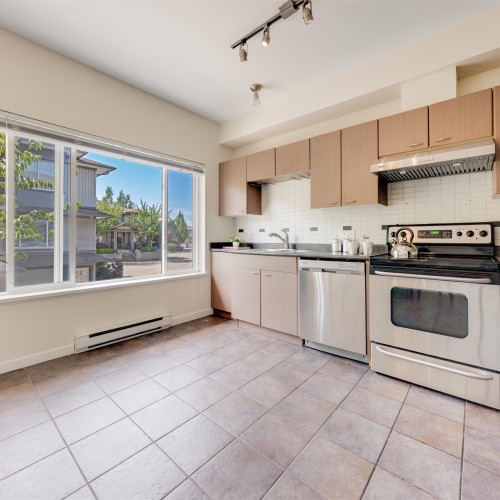 Photo 11 at 15 - 18701 66 Avenue, Cloverdale BC, Cloverdale Photo 11 at 15 - 18701 66 Avenue, Cloverdale BC, Cloverdale