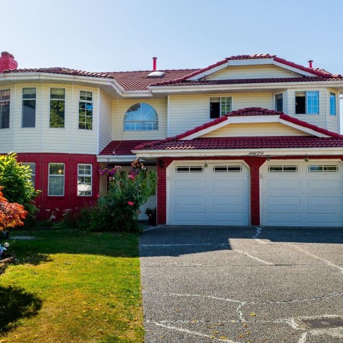 Photo 2 at 8879 141b Street, Bear Creek Green Timbers, Surrey Photo 2 at 8879 141b Street, Bear Creek Green Timbers, Surrey