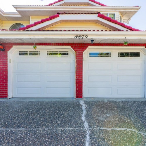 Photo 3 at 8879 141b Street, Bear Creek Green Timbers, Surrey Photo 3 at 8879 141b Street, Bear Creek Green Timbers, Surrey