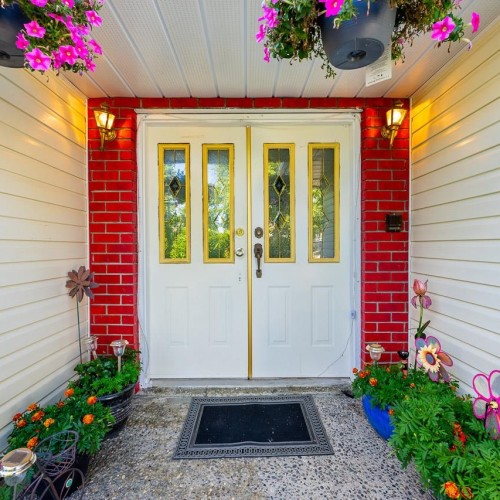 Photo 4 at 8879 141b Street, Bear Creek Green Timbers, Surrey Photo 4 at 8879 141b Street, Bear Creek Green Timbers, Surrey