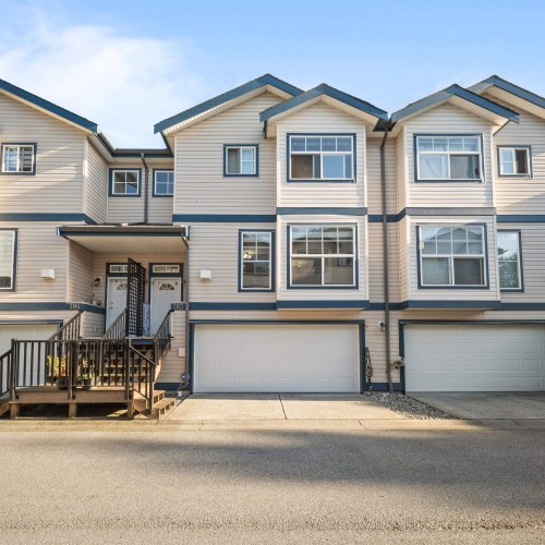 Photo 1 at 703 - 9118 149 Street, Bear Creek Green Timbers, Surrey Photo 1 at 703 - 9118 149 Street, Bear Creek Green Timbers, Surrey