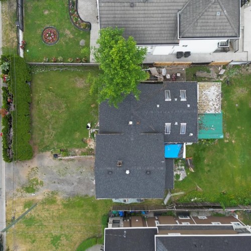 Photo 2 at 8854 139 Street, Bear Creek Green Timbers, Surrey Photo 2 at 8854 139 Street, Bear Creek Green Timbers, Surrey