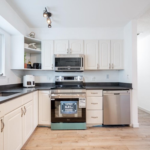 Photo 7 at 6043 Greenside Drive W, Cloverdale BC, Cloverdale Photo 7 at 6043 Greenside Drive W, Cloverdale BC, Cloverdale