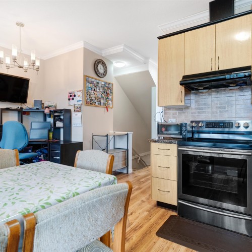 Photo 5 at 18 - 12585 72 Avenue, West Newton, Surrey Photo 5 at 18 - 12585 72 Avenue, West Newton, Surrey