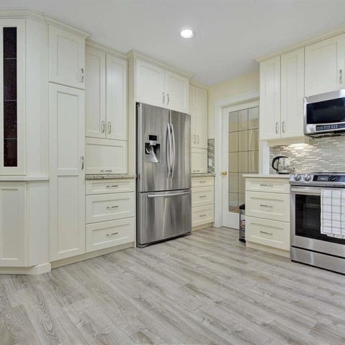 Photo 9 at 6069 154a Street, Sullivan Station, Surrey Photo 9 at 6069 154a Street, Sullivan Station, Surrey