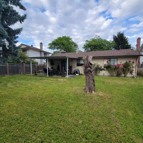 Photo 2 at 9483 124a Street, Queen Mary Park Surrey, Surrey Photo 2 at 9483 124a Street, Queen Mary Park Surrey, Surrey