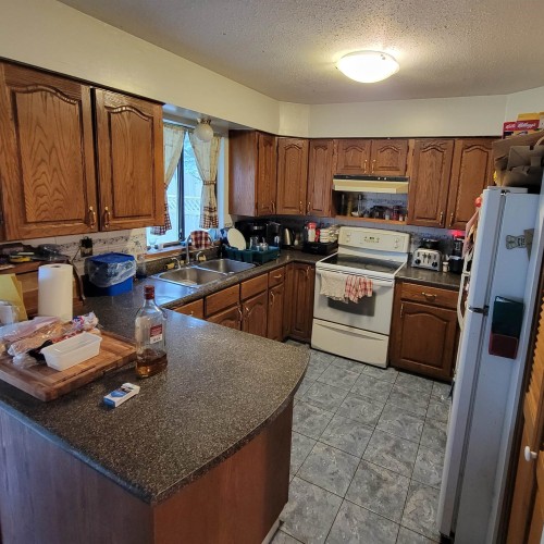 Photo 6 at 9483 124a Street, Queen Mary Park Surrey, Surrey Photo 6 at 9483 124a Street, Queen Mary Park Surrey, Surrey