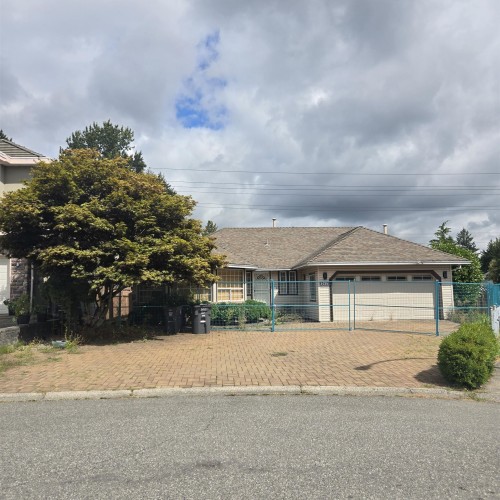 Photo 1 at 9496 160a Street, Fleetwood Tynehead, Surrey Photo 1 at 9496 160a Street, Fleetwood Tynehead, Surrey