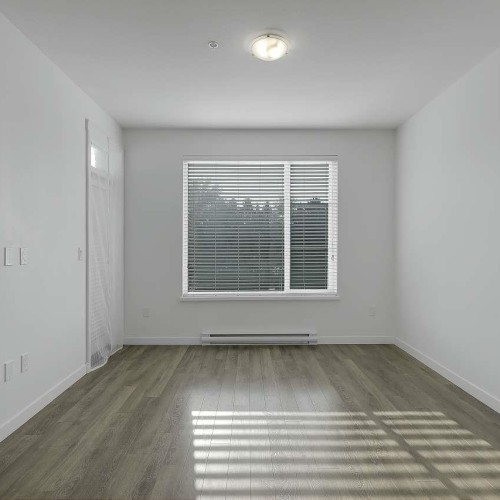 Photo 3 at 308 - 13623 81a Avenue, Bear Creek Green Timbers, Surrey Photo 3 at 308 - 13623 81a Avenue, Bear Creek Green Timbers, Surrey