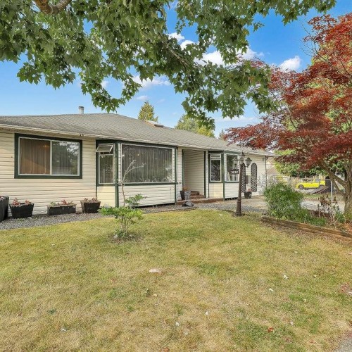 Photo 5 at 14187 66a Avenue, East Newton, Surrey Photo 5 at 14187 66a Avenue, East Newton, Surrey