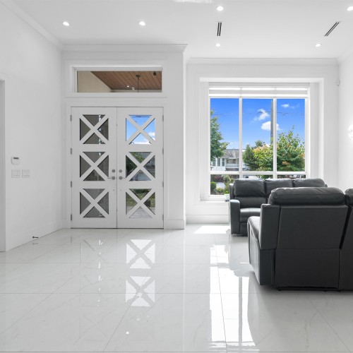 Photo 4 at 14231 70a Avenue, East Newton, Surrey Photo 4 at 14231 70a Avenue, East Newton, Surrey