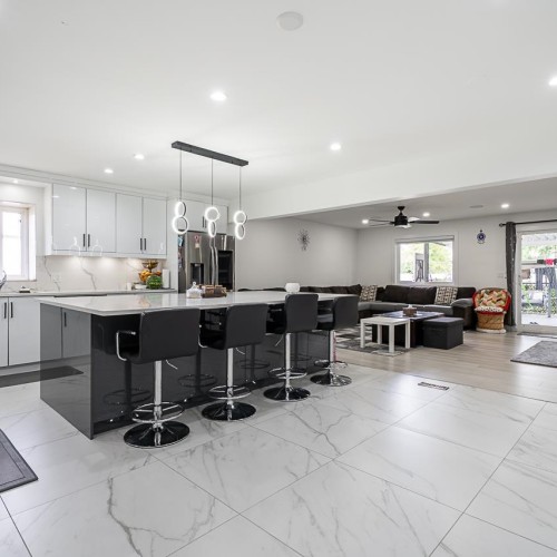 Photo 3 at 8736 140a Street, Bear Creek Green Timbers, Surrey Photo 3 at 8736 140a Street, Bear Creek Green Timbers, Surrey