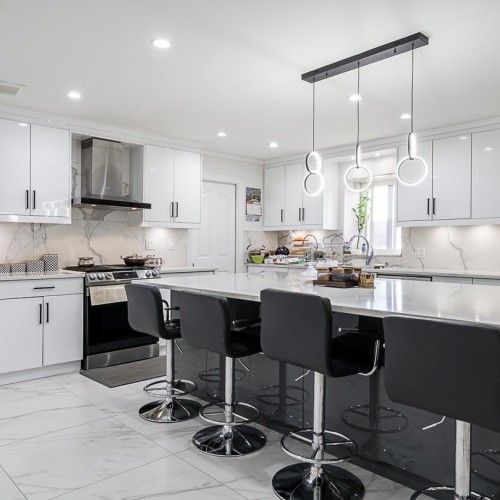 Photo 4 at 8736 140a Street, Bear Creek Green Timbers, Surrey Photo 4 at 8736 140a Street, Bear Creek Green Timbers, Surrey