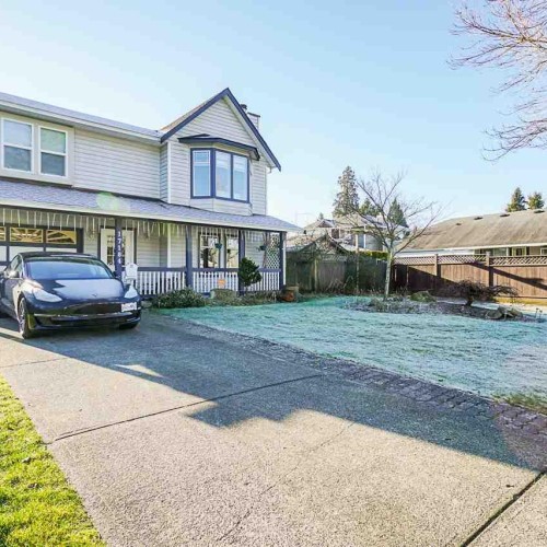 Photo 2 at 17184 63 Avenue, Cloverdale BC, Cloverdale Photo 2 at 17184 63 Avenue, Cloverdale BC, Cloverdale