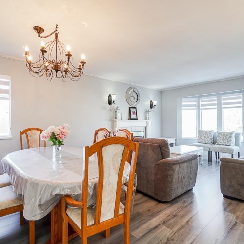 Photo 3 at 17184 63 Avenue, Cloverdale BC, Cloverdale Photo 3 at 17184 63 Avenue, Cloverdale BC, Cloverdale