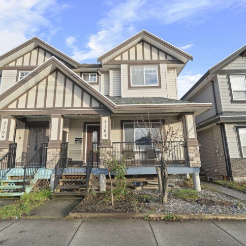 Photo 2 at 7104 144 Street, East Newton, Surrey Photo 2 at 7104 144 Street, East Newton, Surrey