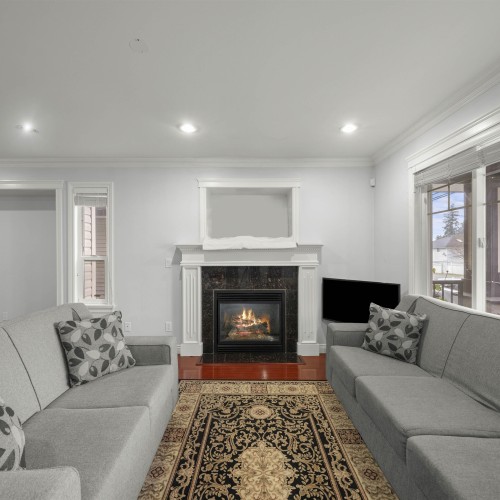 Photo 3 at 7104 144 Street, East Newton, Surrey Photo 3 at 7104 144 Street, East Newton, Surrey