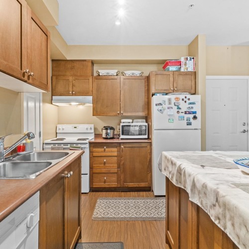 Photo 5 at 308 - 13277 108th Avenue, Whalley, North Surrey Photo 5 at 308 - 13277 108th Avenue, Whalley, North Surrey