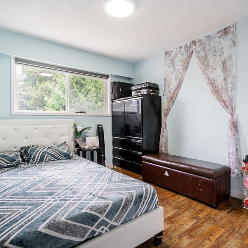 Photo 15 at 10038- 10040 128 Street, Cedar Hills, North Surrey Photo 15 at 10038- 10040 128 Street, Cedar Hills, North Surrey