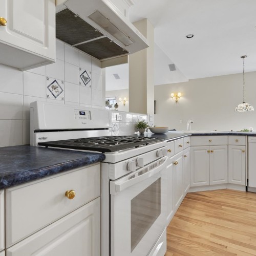 Photo 14 at 15355 Sequoia Drive, Fleetwood Tynehead, Surrey Photo 14 at 15355 Sequoia Drive, Fleetwood Tynehead, Surrey