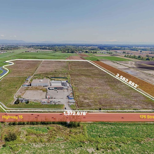 Photo 2 at 4586 176 Street, Serpentine, Cloverdale Photo 2 at 4586 176 Street, Serpentine, Cloverdale