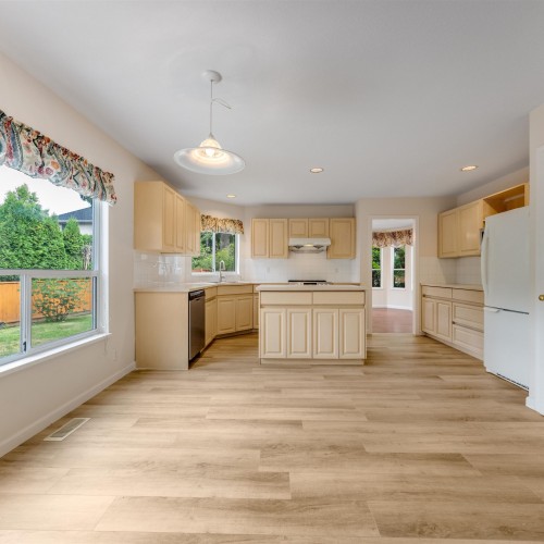 Photo 6 at 16042 108a Avenue, Fraser Heights, North Surrey Photo 6 at 16042 108a Avenue, Fraser Heights, North Surrey