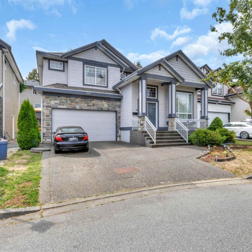 Photo 2 at 7119 148a Street, East Newton, Surrey Photo 2 at 7119 148a Street, East Newton, Surrey