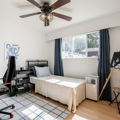 Photo 12 at 13976 Douglas Road, Bolivar Heights, North Surrey Photo 12 at 13976 Douglas Road, Bolivar Heights, North Surrey