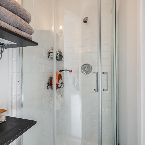 Photo 11 at 13976 Douglas Road, Bolivar Heights, North Surrey Photo 11 at 13976 Douglas Road, Bolivar Heights, North Surrey