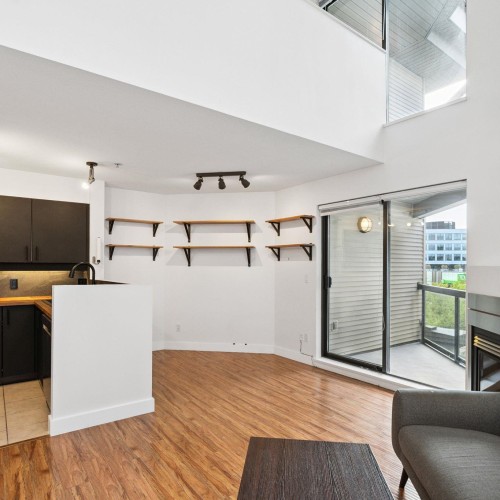 Photo 6 at 415 - 10866 City Parkway, Whalley, North Surrey Photo 6 at 415 - 10866 City Parkway, Whalley, North Surrey