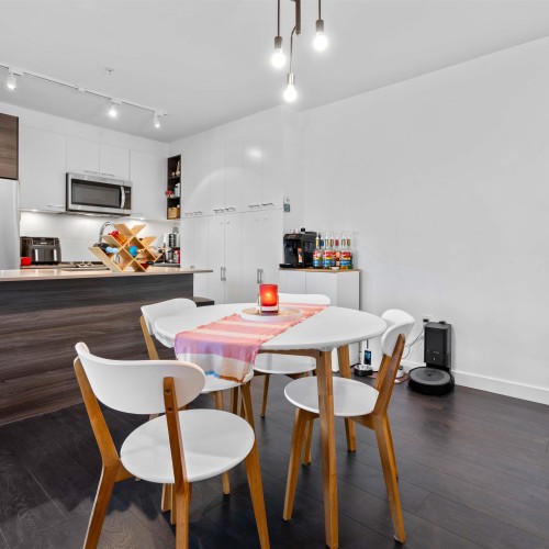 Photo 7 at 525 - 13963 105 Boulevard, Whalley, North Surrey Photo 7 at 525 - 13963 105 Boulevard, Whalley, North Surrey