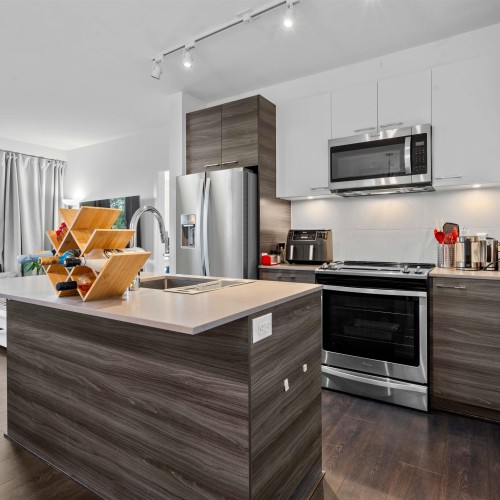 Photo 9 at 525 - 13963 105 Boulevard, Whalley, North Surrey Photo 9 at 525 - 13963 105 Boulevard, Whalley, North Surrey