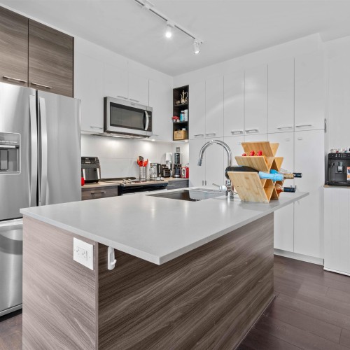 Photo 8 at 525 - 13963 105 Boulevard, Whalley, North Surrey Photo 8 at 525 - 13963 105 Boulevard, Whalley, North Surrey