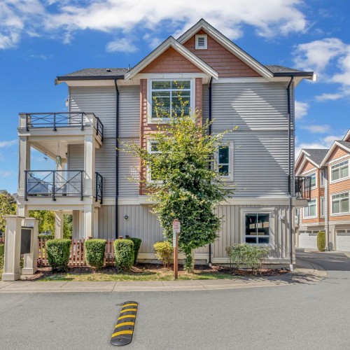 Photo 4 at 7 - 12091 70 Avenue, West Newton, Surrey Photo 4 at 7 - 12091 70 Avenue, West Newton, Surrey