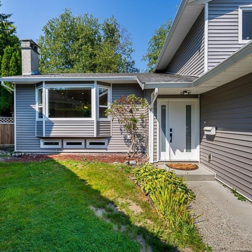 Photo 3 at 13129 62b Avenue, Panorama Ridge, Surrey Photo 3 at 13129 62b Avenue, Panorama Ridge, Surrey