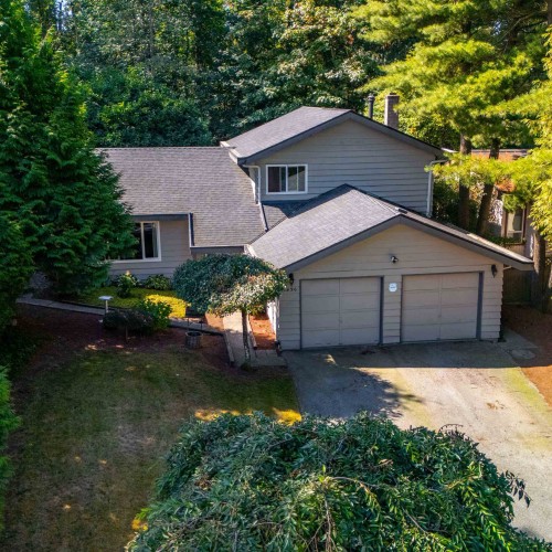 Photo 2 at 11436 Royal Crescent, Royal Heights, North Surrey Photo 2 at 11436 Royal Crescent, Royal Heights, North Surrey