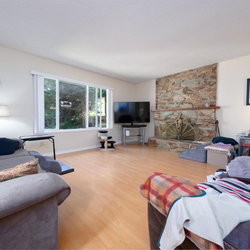 Photo 6 at 11436 Royal Crescent, Royal Heights, North Surrey Photo 6 at 11436 Royal Crescent, Royal Heights, North Surrey