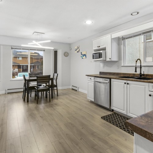 Photo 3 at 8213 152 Street, Fleetwood Tynehead, Surrey Photo 3 at 8213 152 Street, Fleetwood Tynehead, Surrey